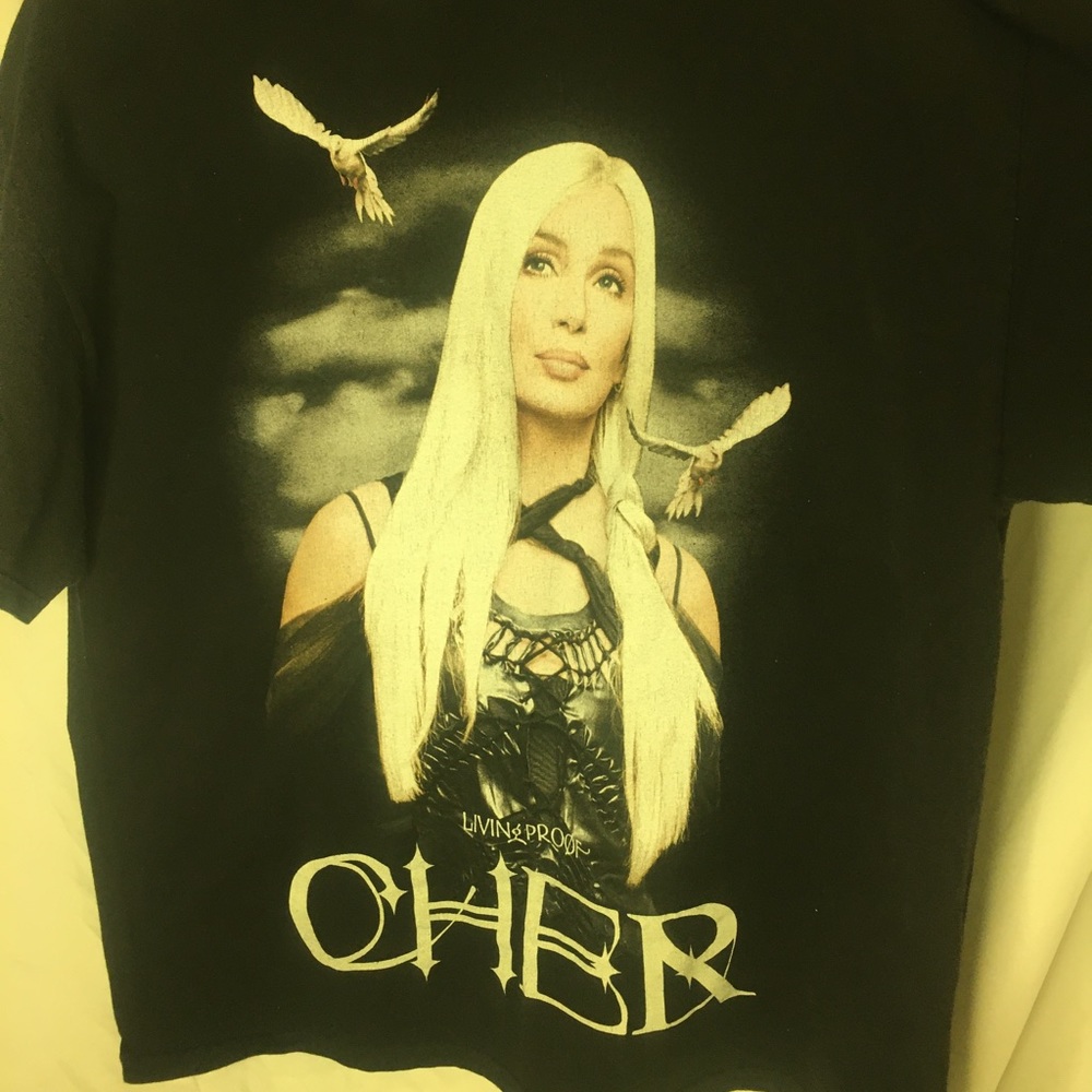 CHER vintage living proof concert tee shirt size XL